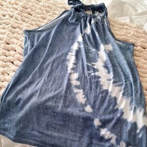 NWOT XL Blue and White Keyhole Tie-Dye Sleeveless Halter Top in Cotton/Polyester